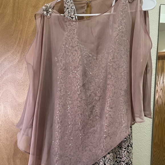 Cocktail dress - Picture 2 of 3